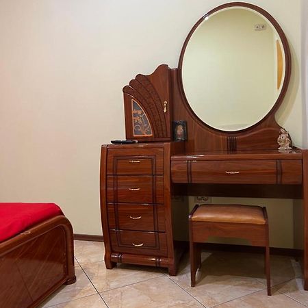 Aurora Boutique-Studio Premium Bed and Breakfast Bucarest Esterno foto